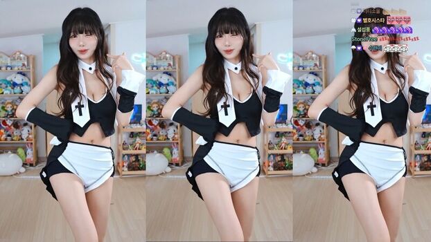 Full leaked Sooflower page private onlyfans photo