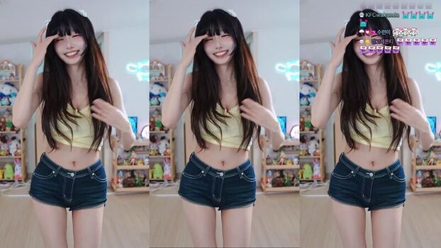 Full leaked Sooflower private onlyfans photo