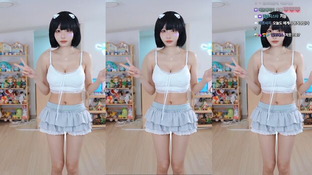Full leaked Sooflower private onlyfans photo