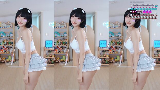 Full leaked Sooflower private onlyfans photo