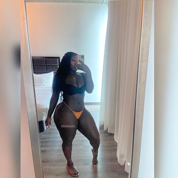 Full leaked Sooochocolate private onlyfans photo