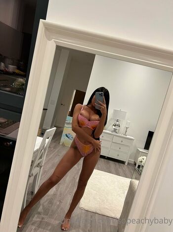 Full leaked Sopeachybaby private onlyfans photo