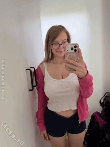 Full leaked Soph stardust private onlyfans photo
