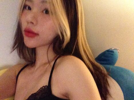 Full leaked Soph  page private onlyfans photo