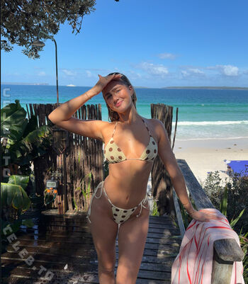 Full leaked Sophadophaa private onlyfans photo