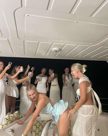 Full leaked Sophadophaa private onlyfans photo