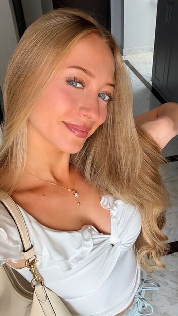 Full leaked Sophia diamond private onlyfans photo