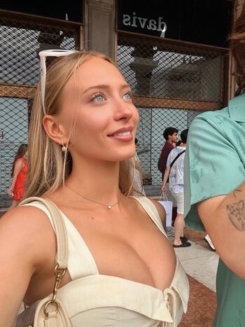 Full leaked Sophia diamond private onlyfans photo