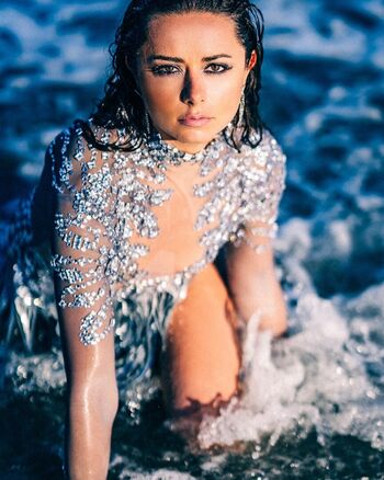 Full leaked Sophia gray private onlyfans photo
