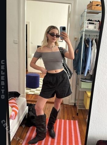 Full leaked Sophia sailer private onlyfans photo