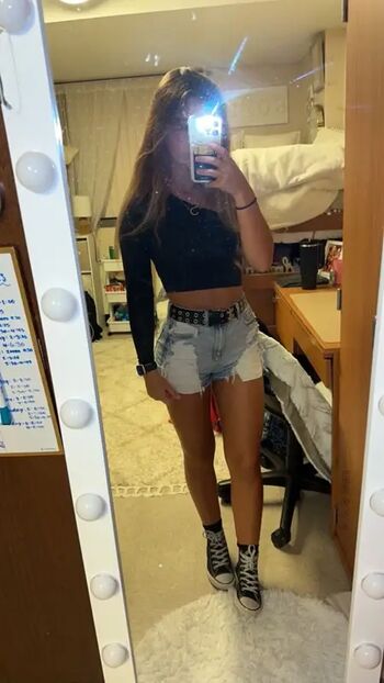 Full leaked Sophia sentner private onlyfans photo