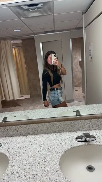 Full leaked Sophia sentner private onlyfans photo