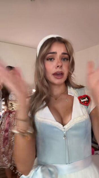 Sophia_xs