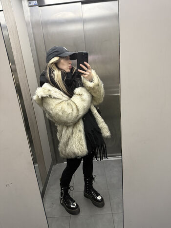 Full leaked Sophie burrell private onlyfans photo