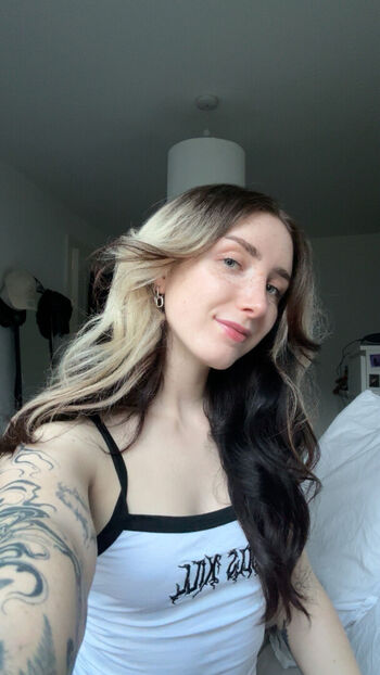 Full leaked Sophie burrell private onlyfans photo