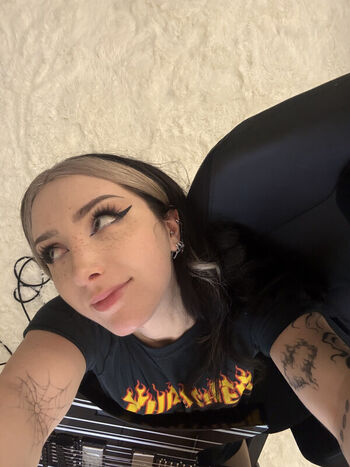 Full leaked Sophie burrell page private onlyfans photo