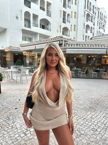 Full leaked Sophie day private onlyfans photo