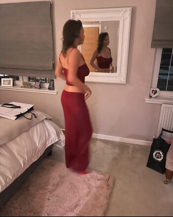 Full leaked Sophie lamont private onlyfans photo