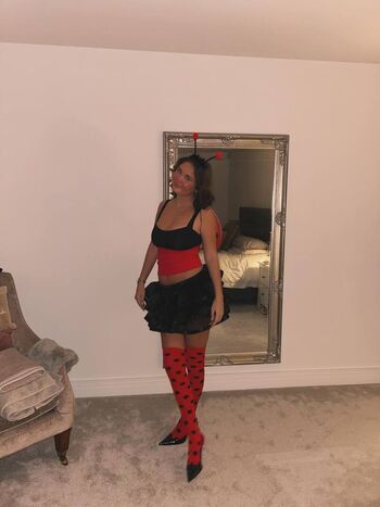 Full leaked Sophie lamont private onlyfans photo