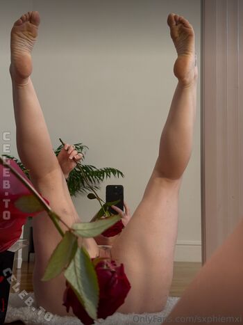 Full leaked Sophie mai private onlyfans photo