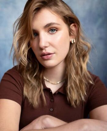 Full leaked Sophie nelisse private onlyfans photo