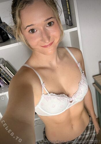 Full leaked Sophie reed private onlyfans photo