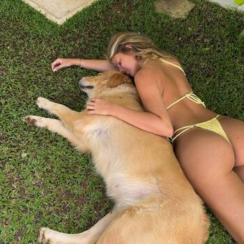 Full leaked Sophie schnr private onlyfans photo