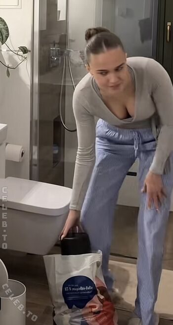 Full leaked Sophie scholz private onlyfans photo