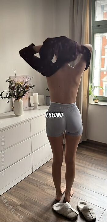 Full leaked Sophie scholz private onlyfans photo