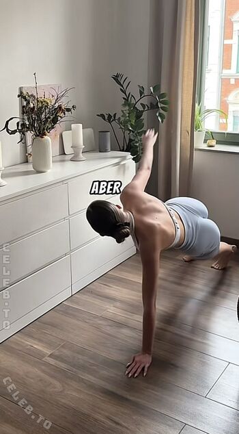 Full leaked Sophie scholz private onlyfans photo