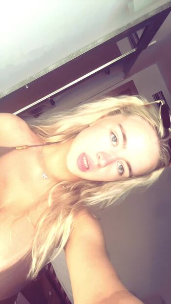 Full leaked Sophie sutherland private onlyfans photo