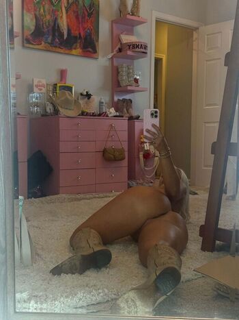 Full leaked Sophie swaney private onlyfans photo