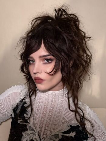 Full leaked Sophie thatcher  page private onlyfans photo