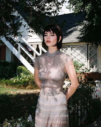 Full leaked Sophie thatcher page private onlyfans photo