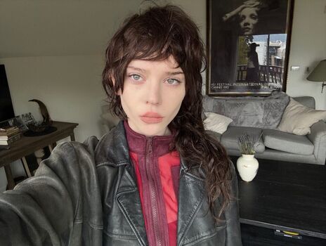 Full leaked Sophie thatcher private onlyfans photo