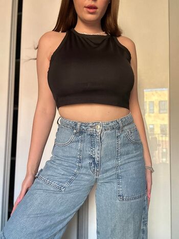 Full leaked Sophiebloom private onlyfans photo