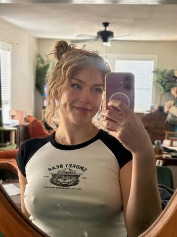 Full leaked Sophiedewy private onlyfans photo