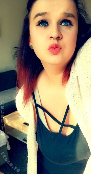 Full leaked Sophieschmande page private onlyfans photo