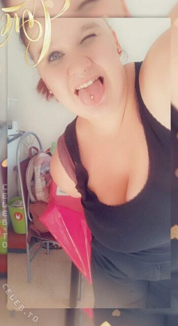 Full leaked Sophieschmande page private onlyfans photo