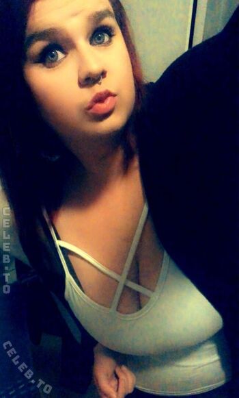 Full leaked Sophieschmande page private onlyfans photo