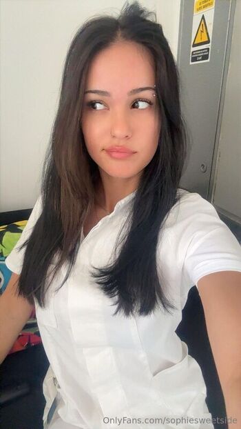 Full leaked Sophiesweetside private onlyfans photo