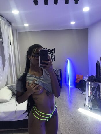 Full leaked Sophiierobertss private onlyfans photo