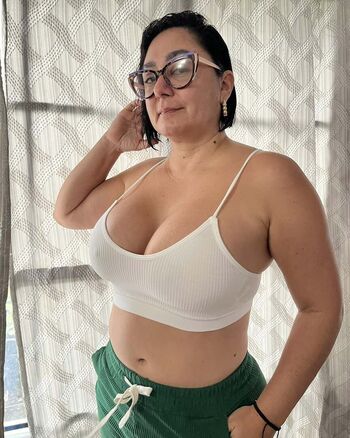 Full leaked Soycarmenarias private onlyfans photo