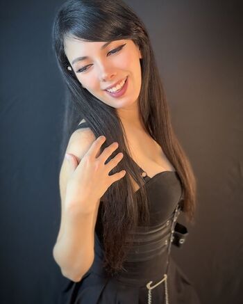 Full leaked Soyruthqfb private onlyfans photo