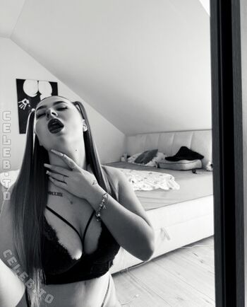 Full leaked Sphxia private onlyfans photo