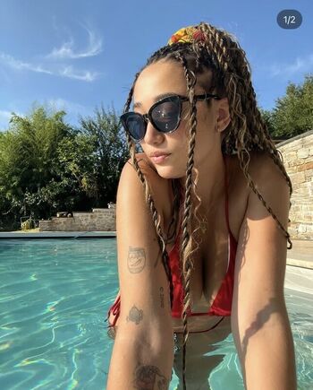 Full leaked Spicyhoney private onlyfans photo