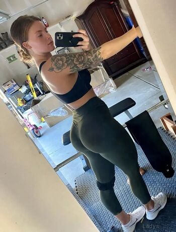 Full leaked Spicytaylor private onlyfans photo