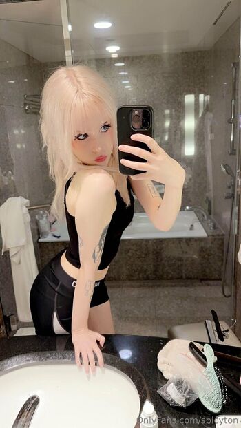 Full leaked Spicytonton private onlyfans photo