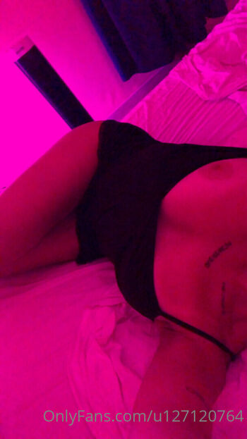 Full leaked Spinaunposted private onlyfans photo