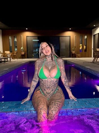 Full leaked Split tongue bri private onlyfans photo